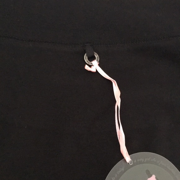 One girl who short sleeve shirt. NWT - Picture 3 of 3